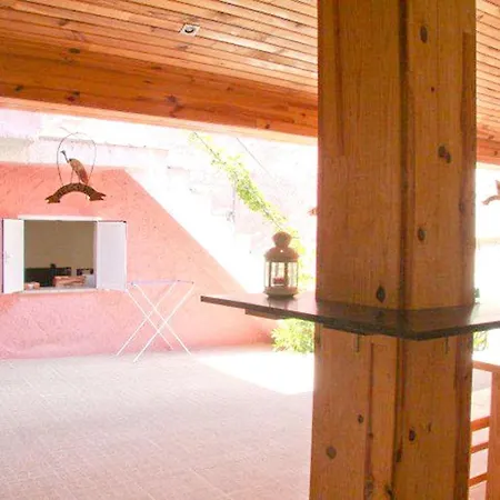 Hébergement de vacances Charming House In Santa Eulalia, Perfect For 18 Guests *