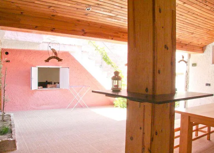 Hébergement de vacances Charming House In Santa Eulalia, Perfect For 18 Guests *