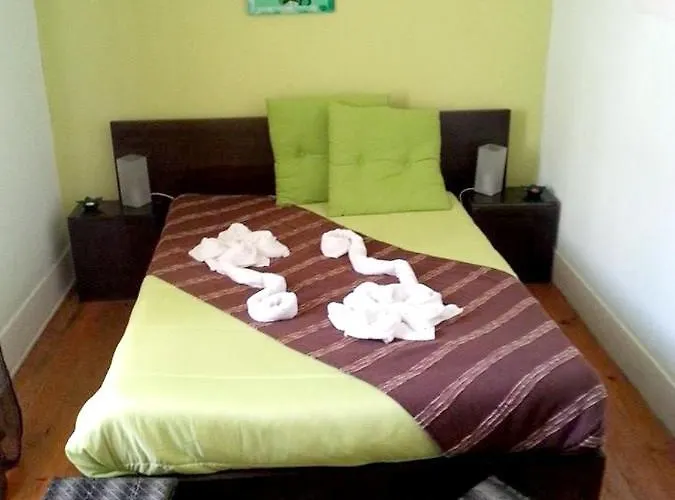 Charming House In Santa Eulalia, Perfect For 18 Guests Hébergement de vacances Santa Eulalia (Guarda)